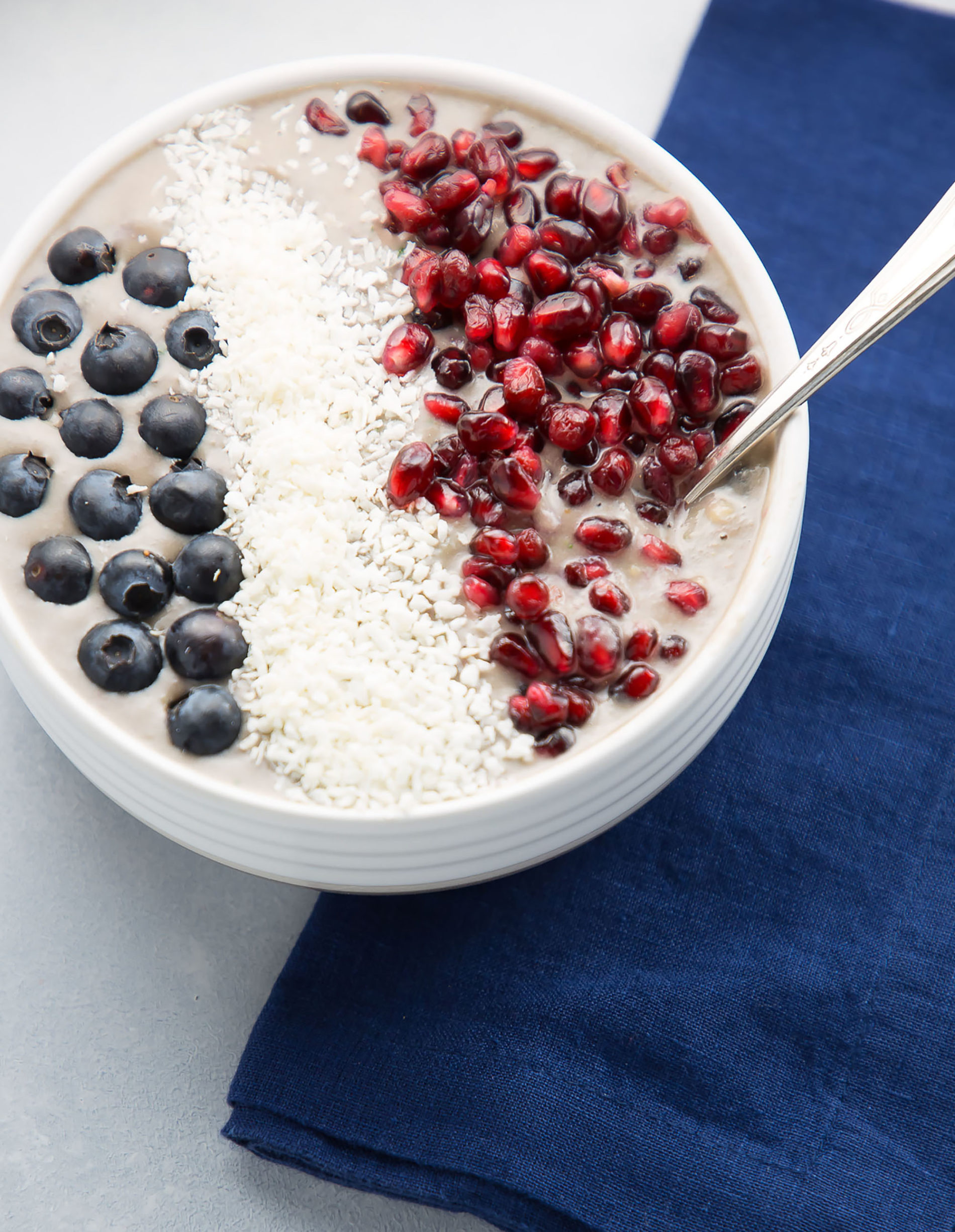 quick breakfast smoothie bowl recipe