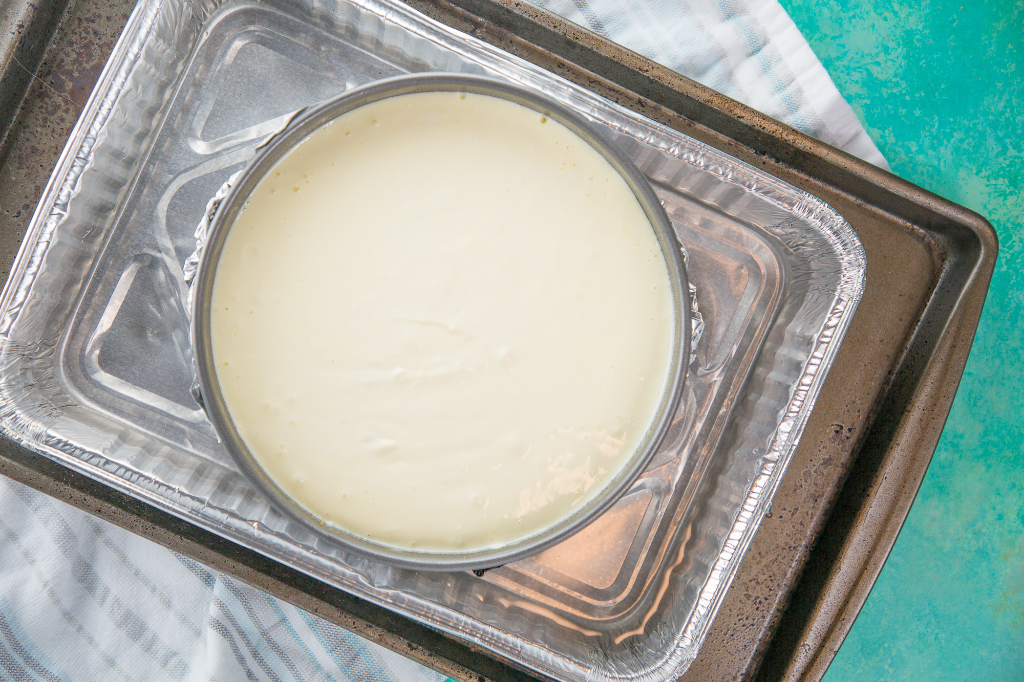 cheesecake in a water bath