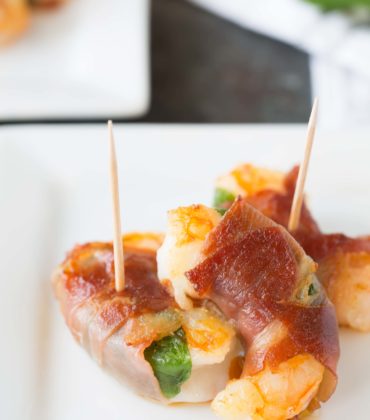A Jumbo Shrimp Appetizer That’s Perfect For Sharing (Or Not)